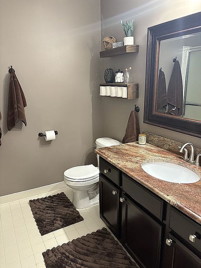 Photo of 52069 Naugatuck Dr, Macomb, MI