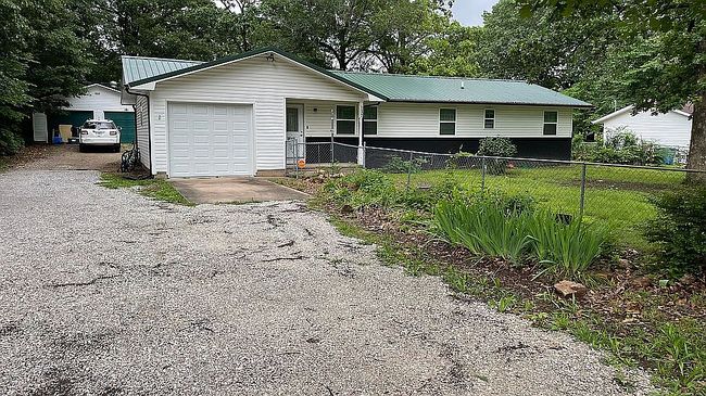 Image of 137 Lone Elm Dr