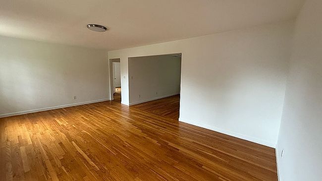 Photo of 28 Troy Dr #B, Springfield, NJ