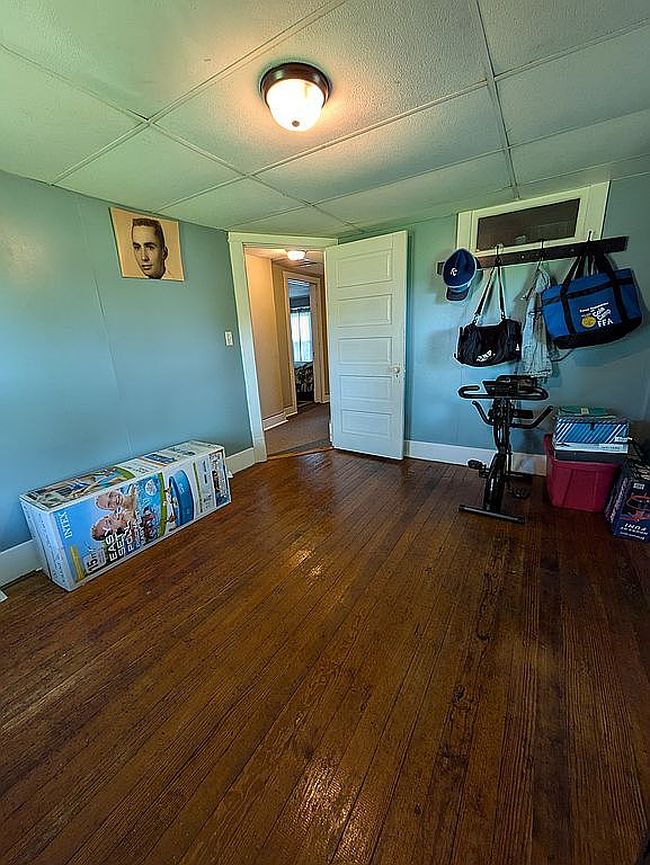 Additional photo 2 of property located at 14934 Brandon Rd