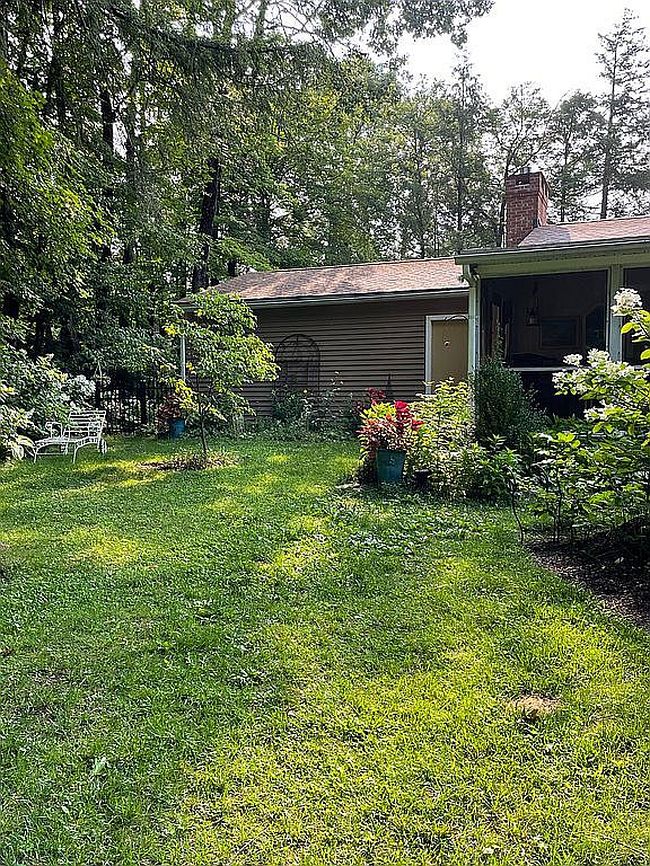 Image of 63 Sherwood Dr