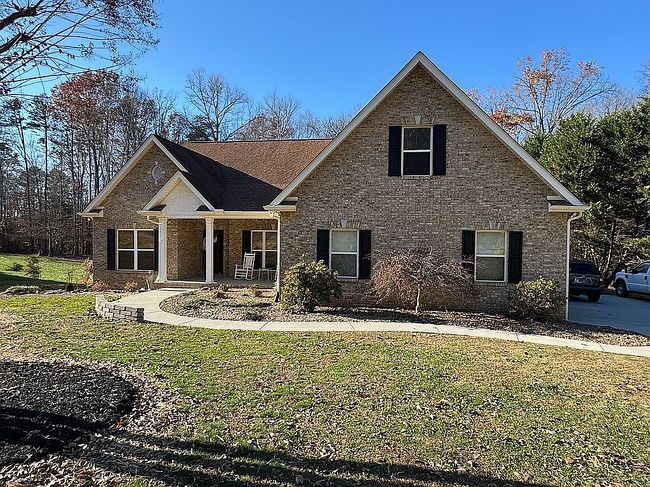 Preview of property located at 209 Andorra Ln