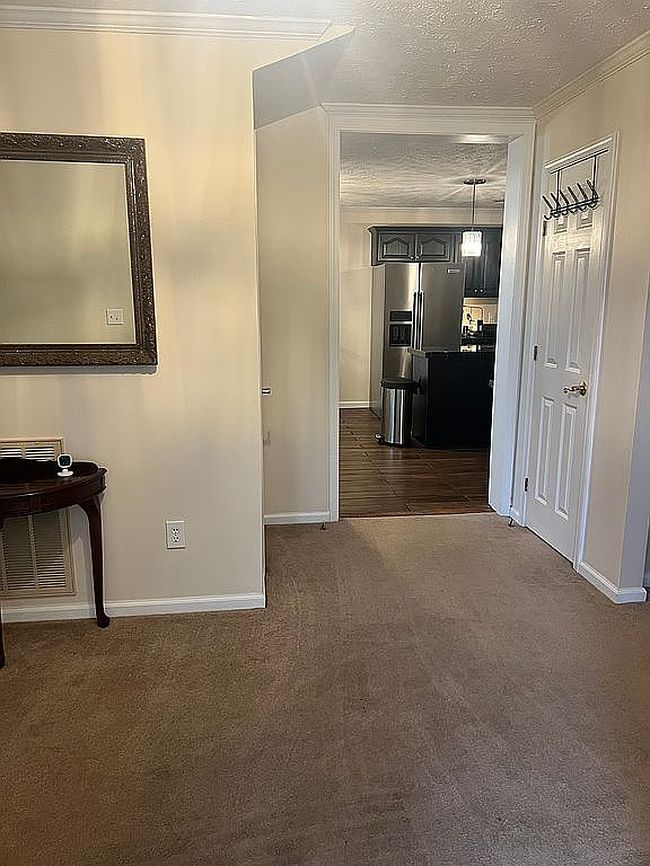 Preview of property located at 317 Dillard Dr