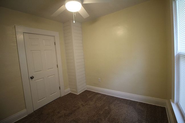 Photo of 925 Windsor Ave, Muskegon, MI