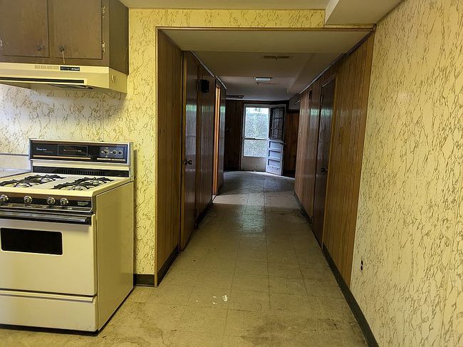 Photo of 955 Hylan Blvd, Staten Island, NY