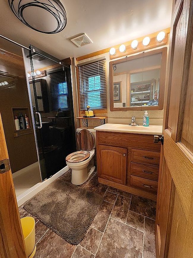 Image of 1413 Byers Rd