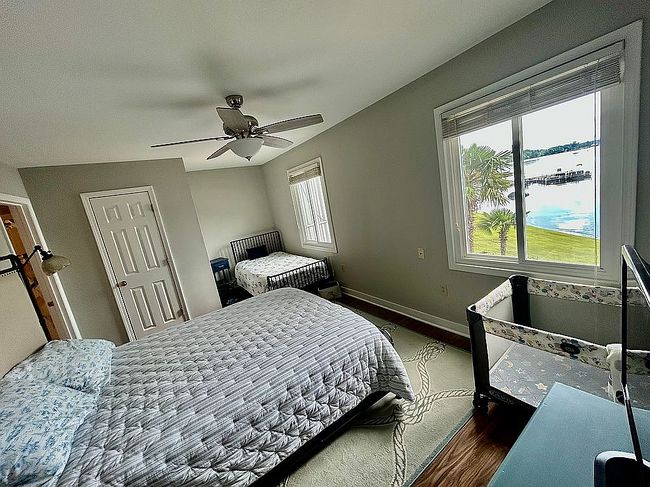 Photo of 112 Lake Ridge Dr, Ninety Six, SC