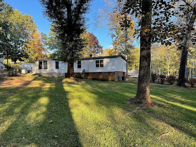Photo of 7034 Executive Cir, Denver, NC