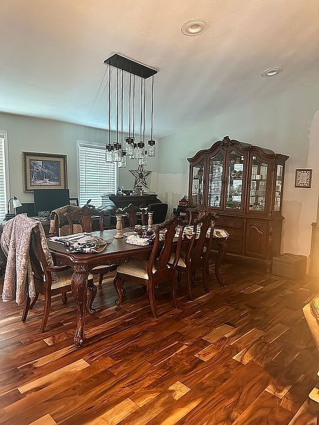 Photo of 329 Vz County Road 3810, Wills Point, TX