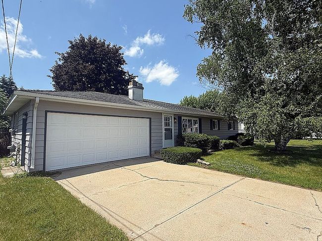 Additional photo 2 of property located at 225 Johnson St