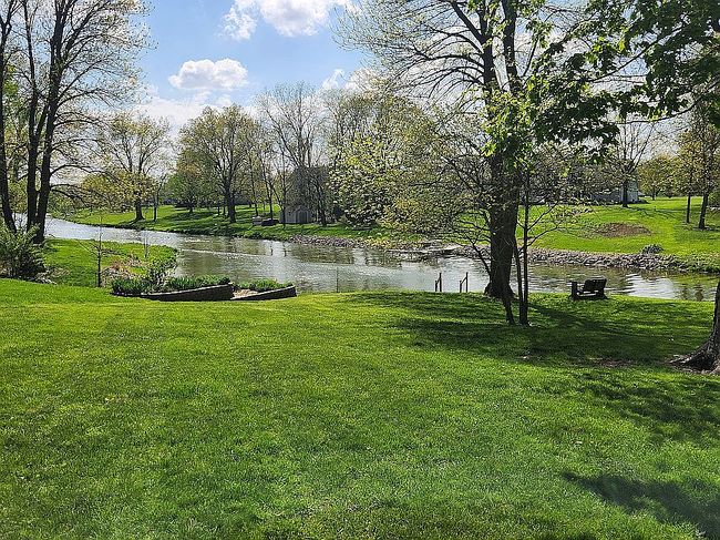 Image of 994 N County Road 1500 E