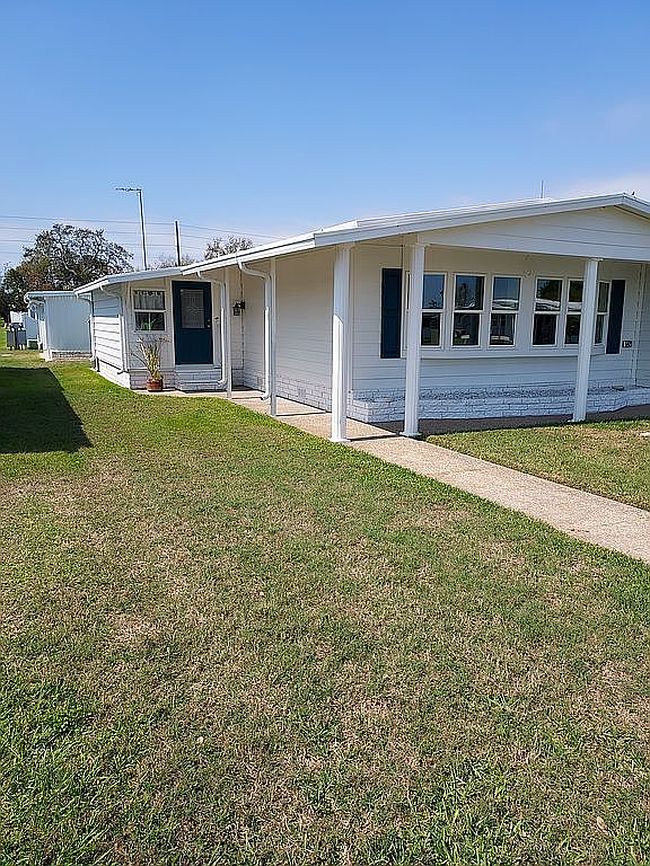 Image of 5421 Mohawk St