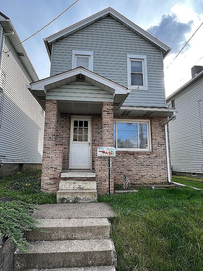 Photo of 431 Longfellow St