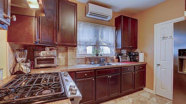 Photo of 481 Broadway, Staten Island, NY