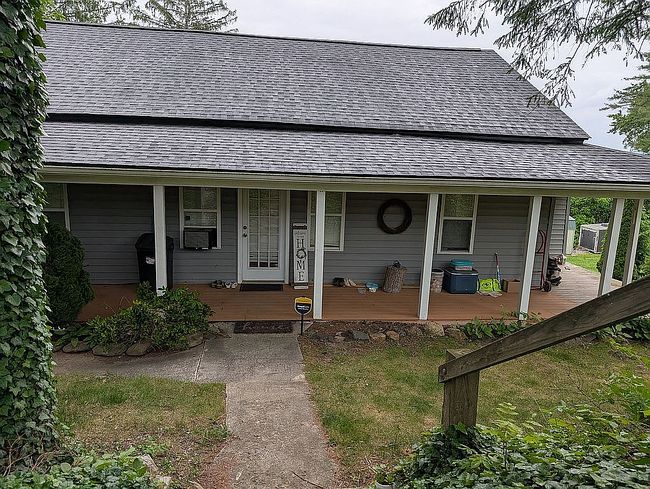 Preview of property located at 598 Summit Ave