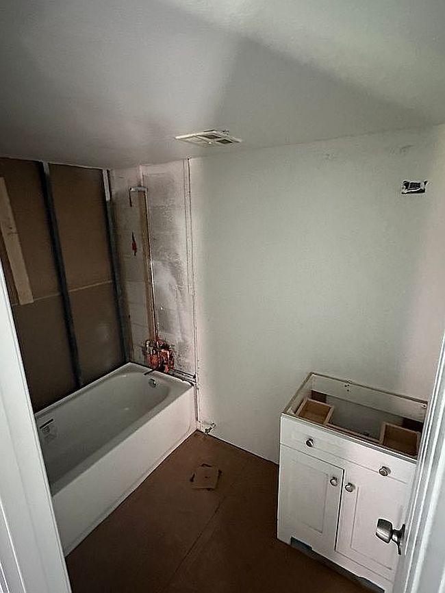 Photo of 8360 12th St N Apt D, Saint Petersburg, FL
