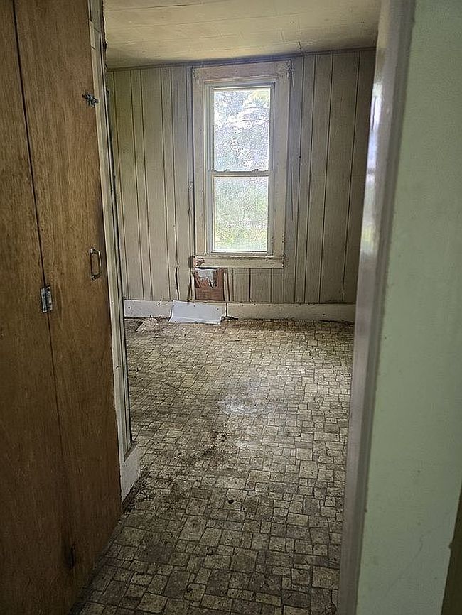 Photo of 386 S Napoleon Rd, Harrod, OH