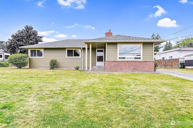 Photo of 2146 Ferndale Ter