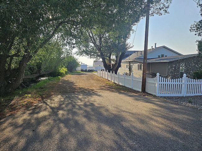 Image of 301 S East St