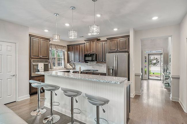 Additional photo 1 of property located at 1620 Archstone Dr