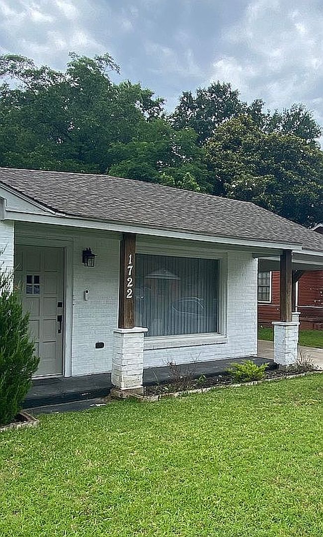 Photo of 1722 N Hill Ave, Tyler, TX