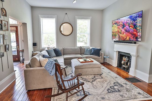 Image of 909 York St