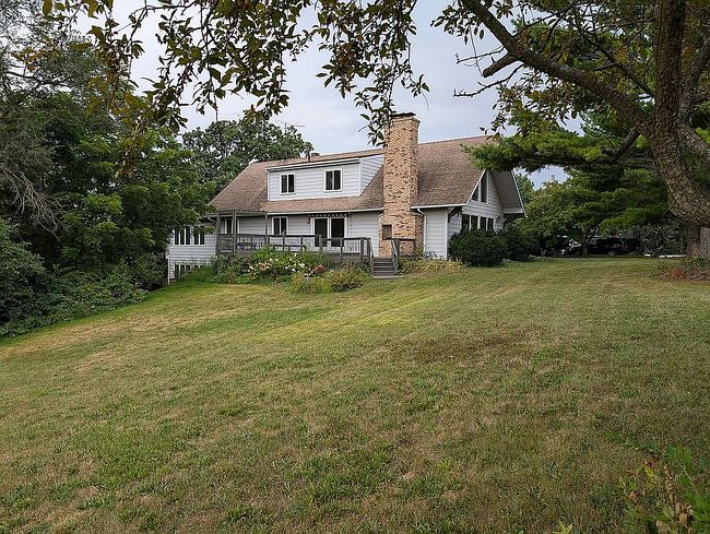 Photo of 6507 Rowland Rd, Huntley, IL