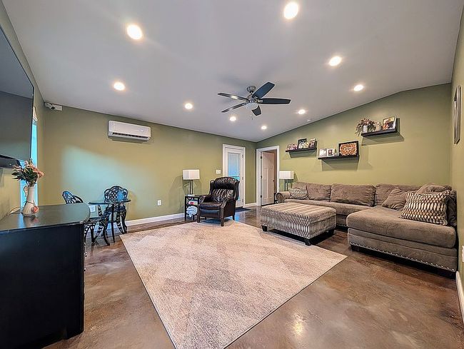 Image of 5211 Snail Shell Cave Rd