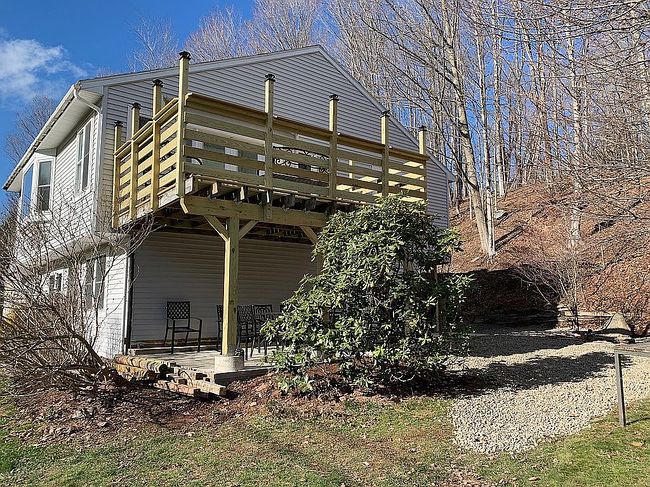 Image of 8410 Main St