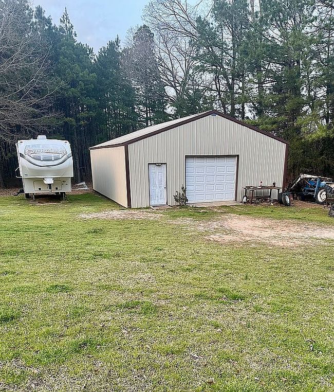 Image of 2061 Wesson Rd