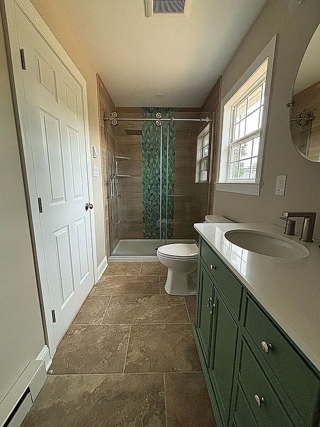 Photo of 38 Inland Rd, Levittown, PA