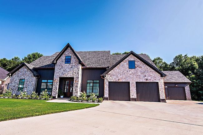 Image of 3525 Juniper Dr