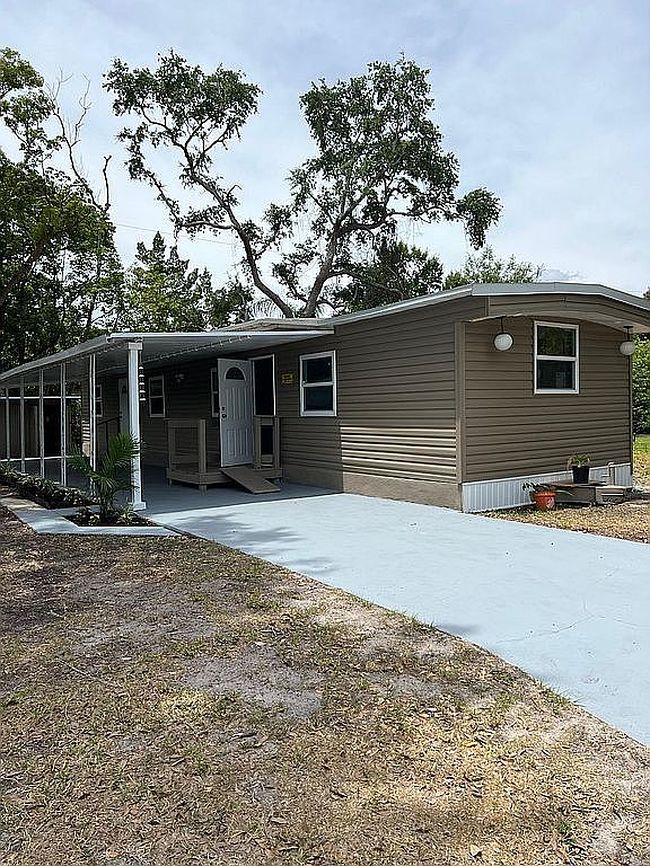 Photo of 904 Robinson Ave, Saint Cloud, FL