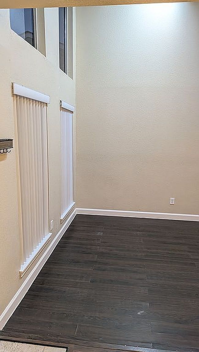 Preview of property located at 10614 Sandpiper Dr