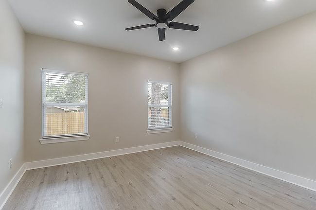 Photo of 420 Beverly Dr, Biloxi, MS