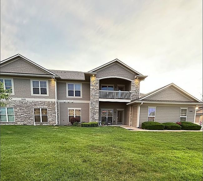2506 Ne Oak Dr Unit 1, Ankeny, IA