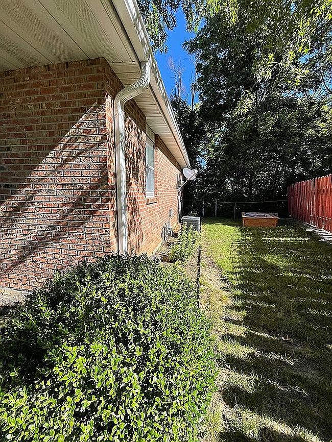 Image of 2511 N Leisurely Way