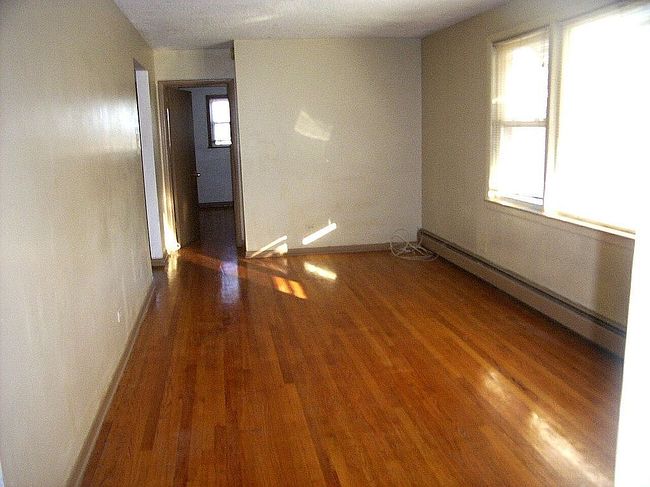 Photo of 7938 S Western Ave, Chicago, IL