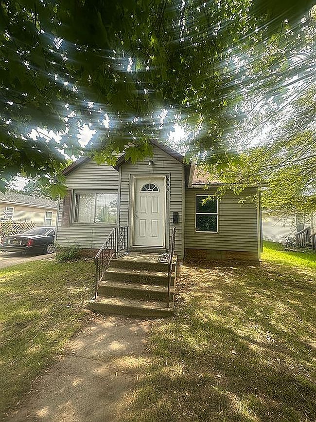 Photo of 666 Buss Ave, Benton Harbor, MI