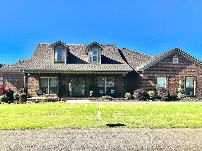 Preview of property located at 408 Oakwood Ln