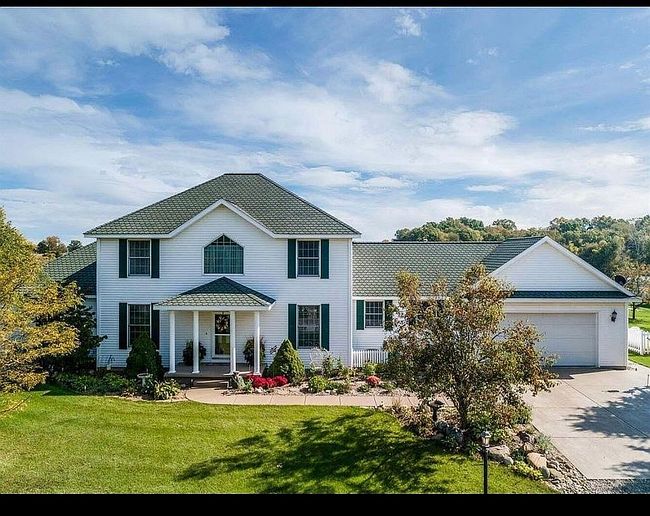 Photo of 3443 Grey Tower Rd, Jackson, MI