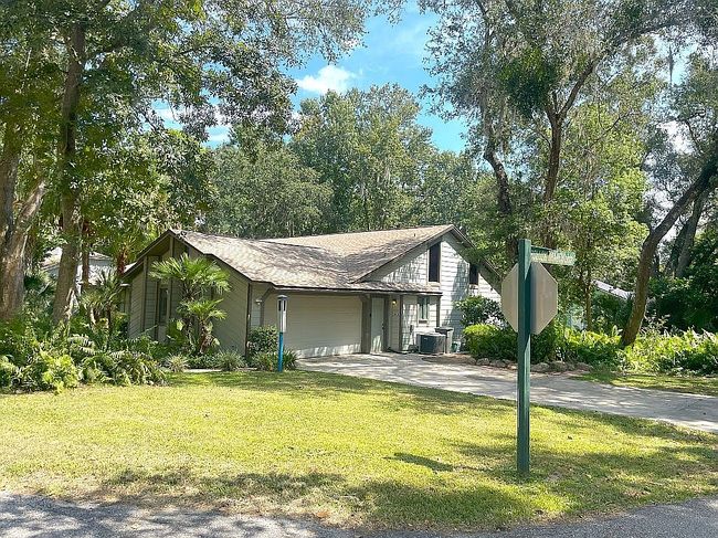 Photo of 121 Willow Bend Ln, Ormond Beach, FL
