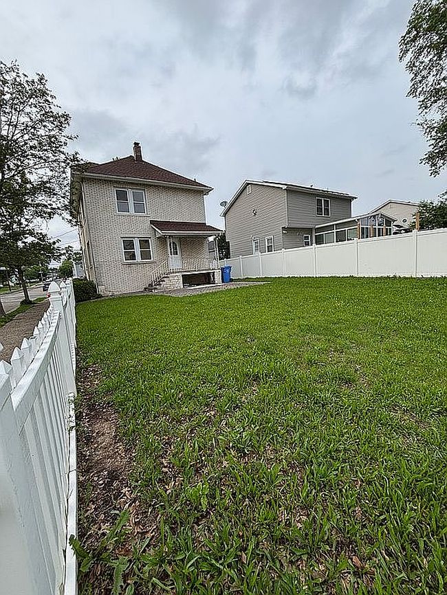 Photo of 243 Campbell St, Woodbridge, NJ