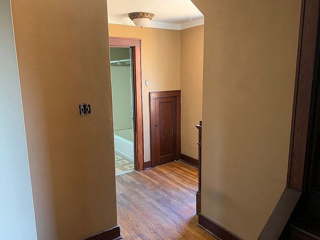 Image of 315 W 12th Ave