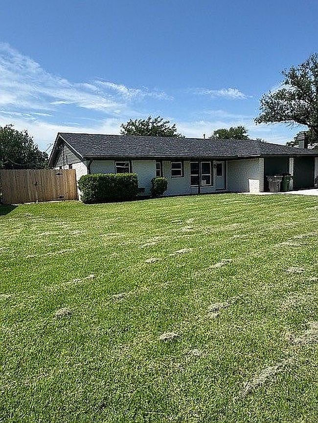 Photo of 4513 Lake View Dr, Wichita Falls, TX