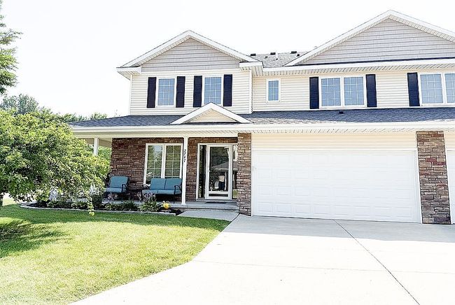 Photo of 2747 Nw 154th Ct, Clive, IA