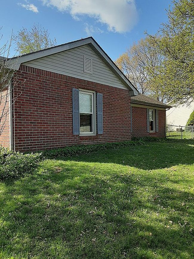 Image of 201 Turf Ct