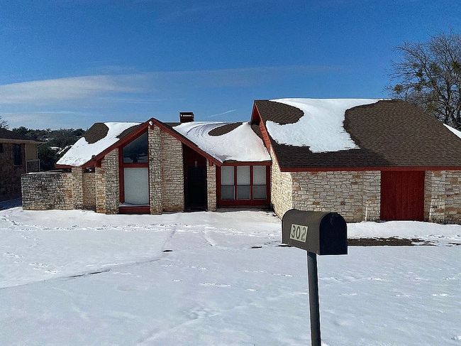 Photo of 302 Seawind