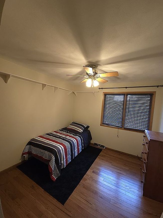 Photo of 1405 Iles Ave, Belvidere, IL