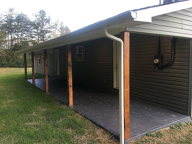 Photo of 264 Oak St, Helenwood, TN